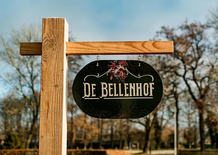 Landelijk Gelegen Vakantiewoning בית נופש Oldebroek